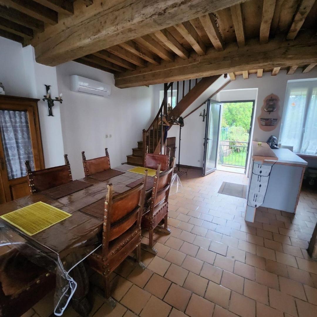 Maison Bourgogne Chateau-Chinon Bagian luar foto